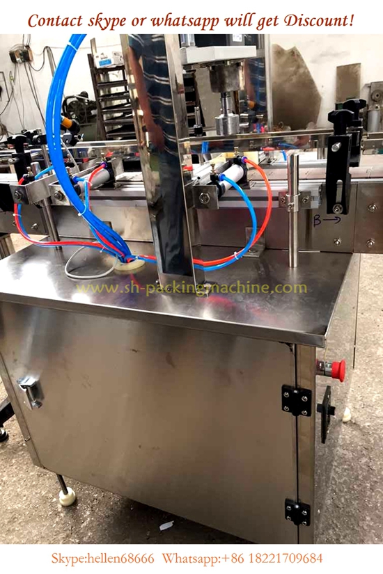 Automatic bottle sealing machine